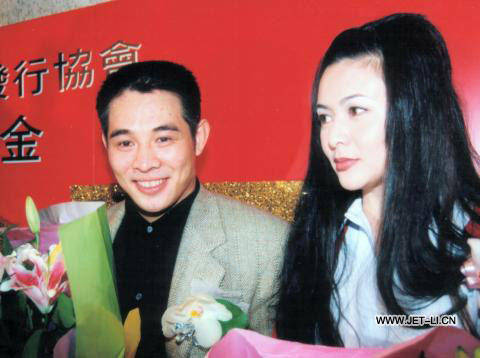 李连杰和高岗，李连杰和高岗谁厉害
