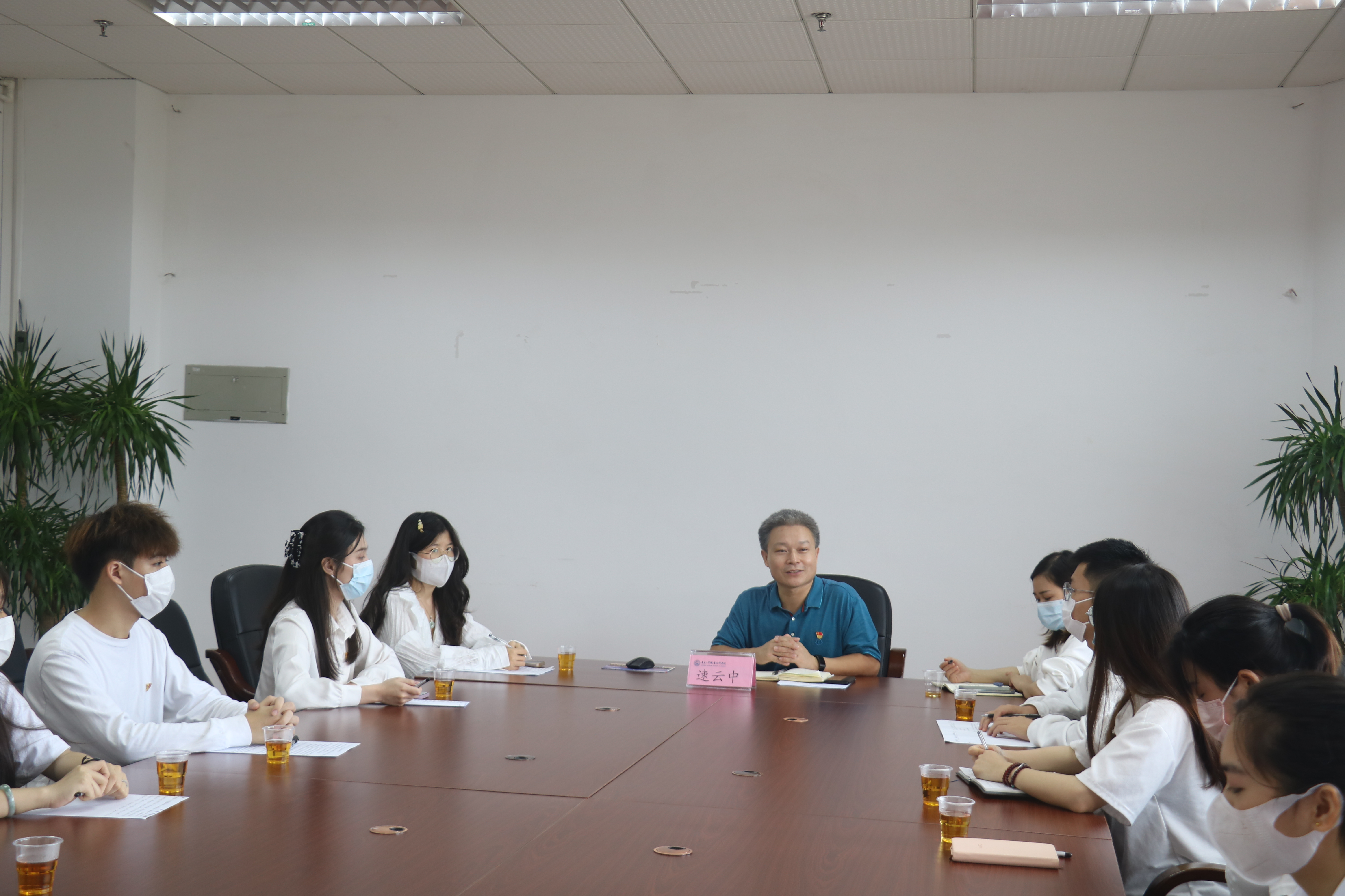 拔冗莅临，拨冗莅临指导是什么意思
