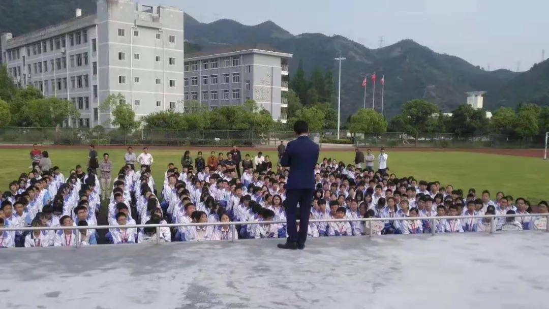 临海回浦中学，临海回浦中学宿舍照片