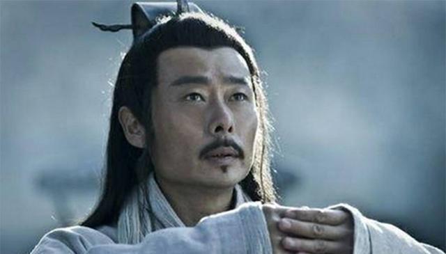 俯首为臣，俯首为臣i车邵丞江暖