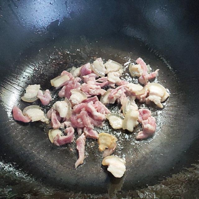 瘦肉炒什么好吃，五花肉怎么做才好吃不油腻