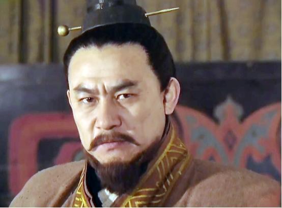 平原侯，曹植在哪年封平原侯