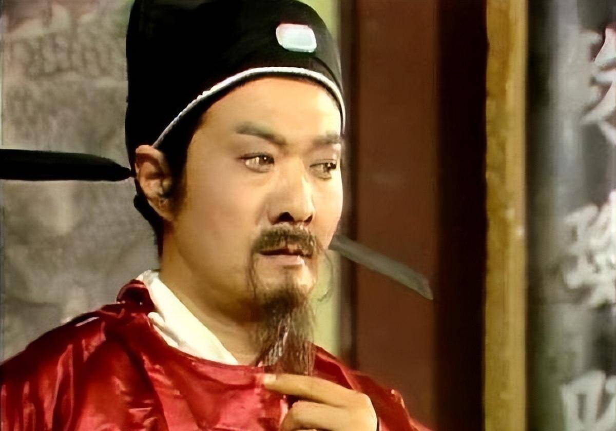贾雨村为什么害贾家，贾家是贾雨村害的吗?