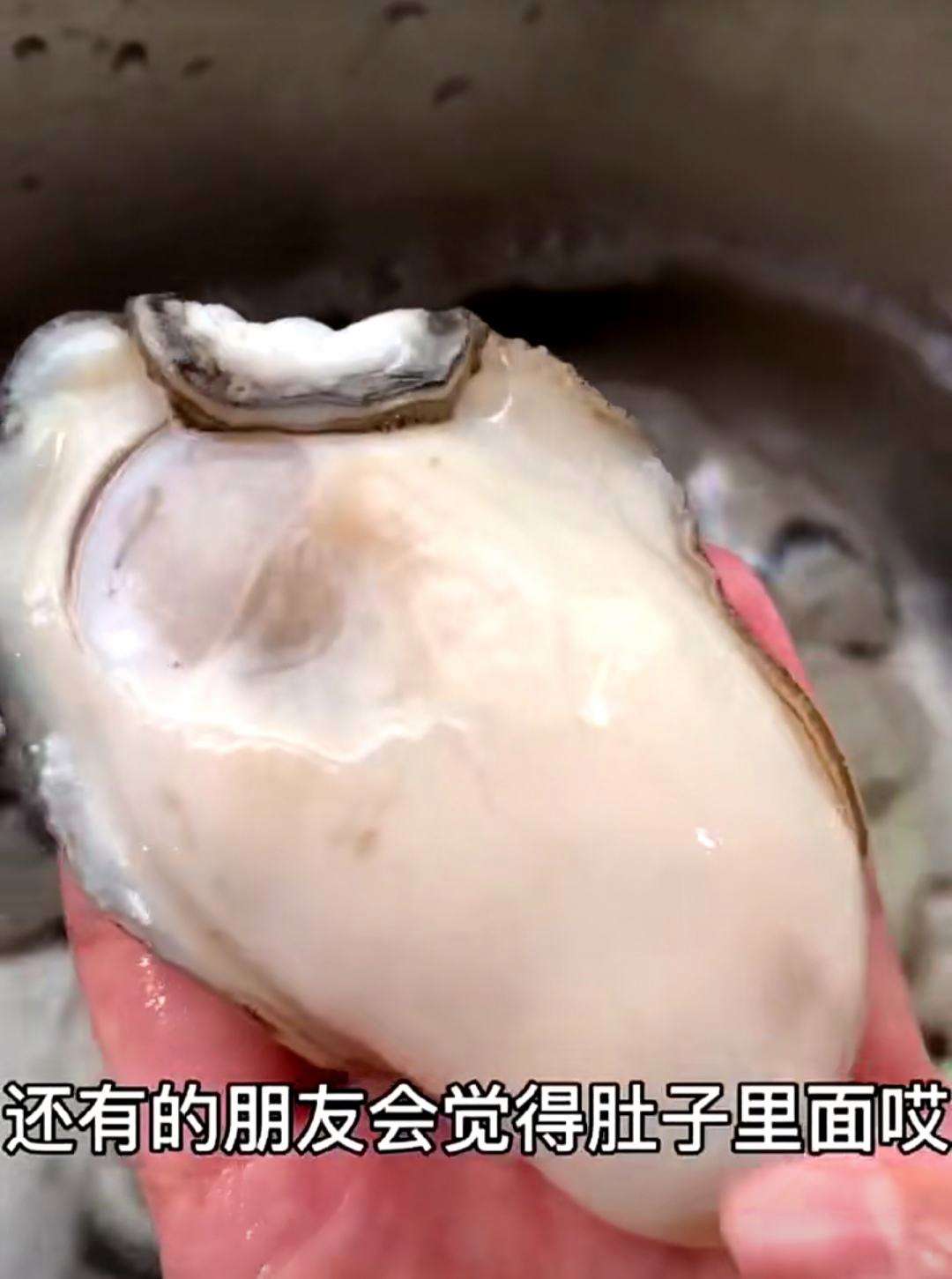 生蚝怎么清洗内脏图解，生蚝怎么清洗内脏图解鲍鱼怎么清洗