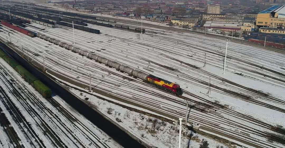 k339次列车，d922次列车时刻表查询