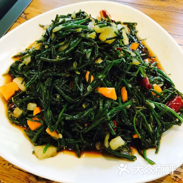 凉拌沙葱，凉拌沙葱用不用焯水