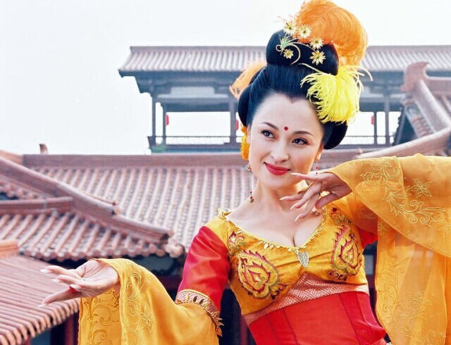 杨玉环是哪里人，杨玉环是哪里人简介