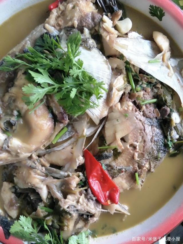 胖头鱼炖豆腐，查干湖胖头鱼炖豆腐