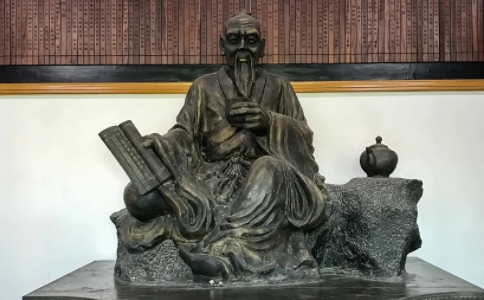 陆羽是谁，陆羽是谁他对茶的贡献有哪些