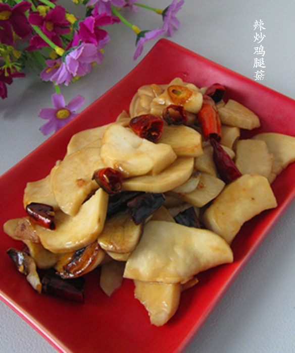 鸡腿菇做法，鸡腿蘑菇长啥样