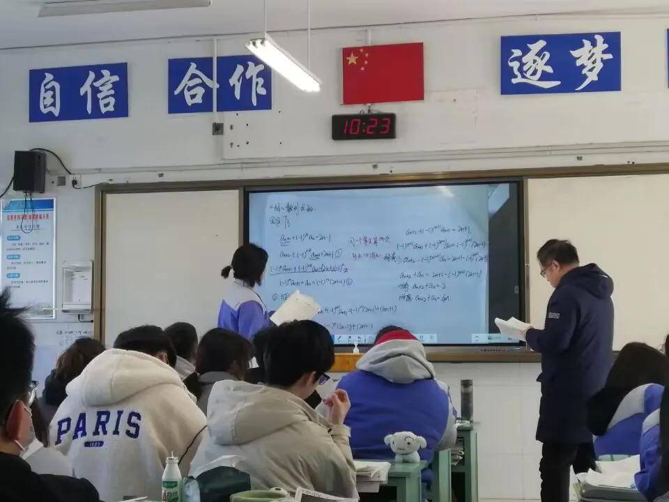 theater怎么读，theaters怎么读