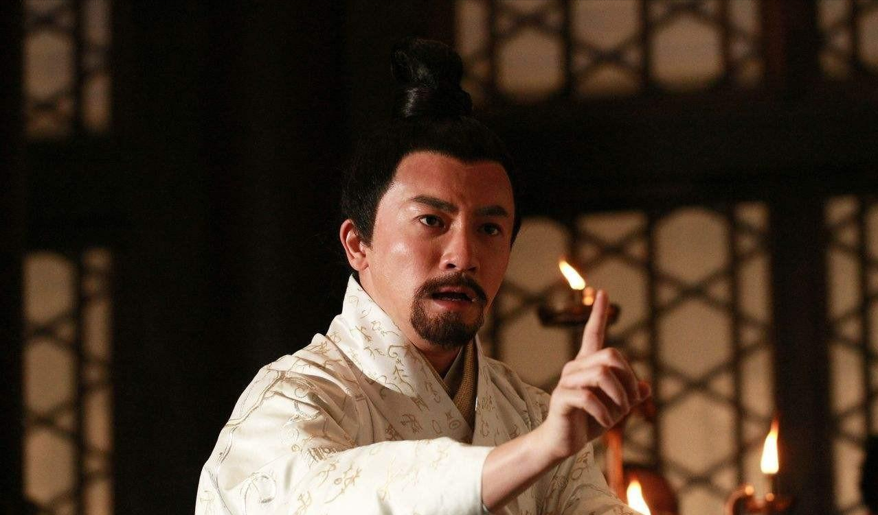 曹丕称帝，曹丕称帝时间