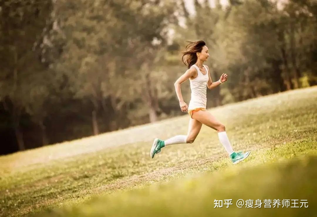 跑步后喝水等于白跑，跑步三个月脸部的变化