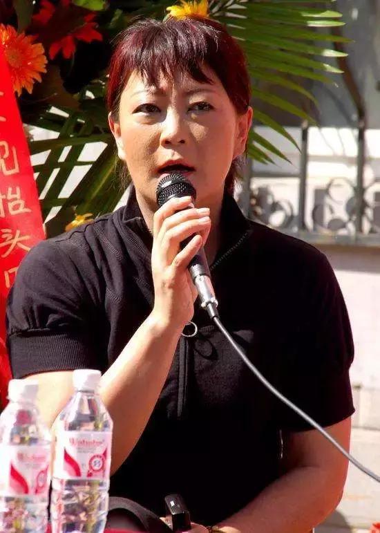 袁茵个人简历，袁茵近照袁茵啥时出生